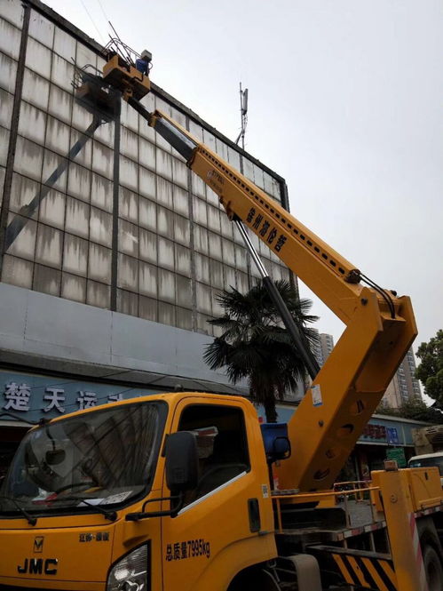 廣州高空作業(yè)車、路燈車與升降車出租服務(wù)指南